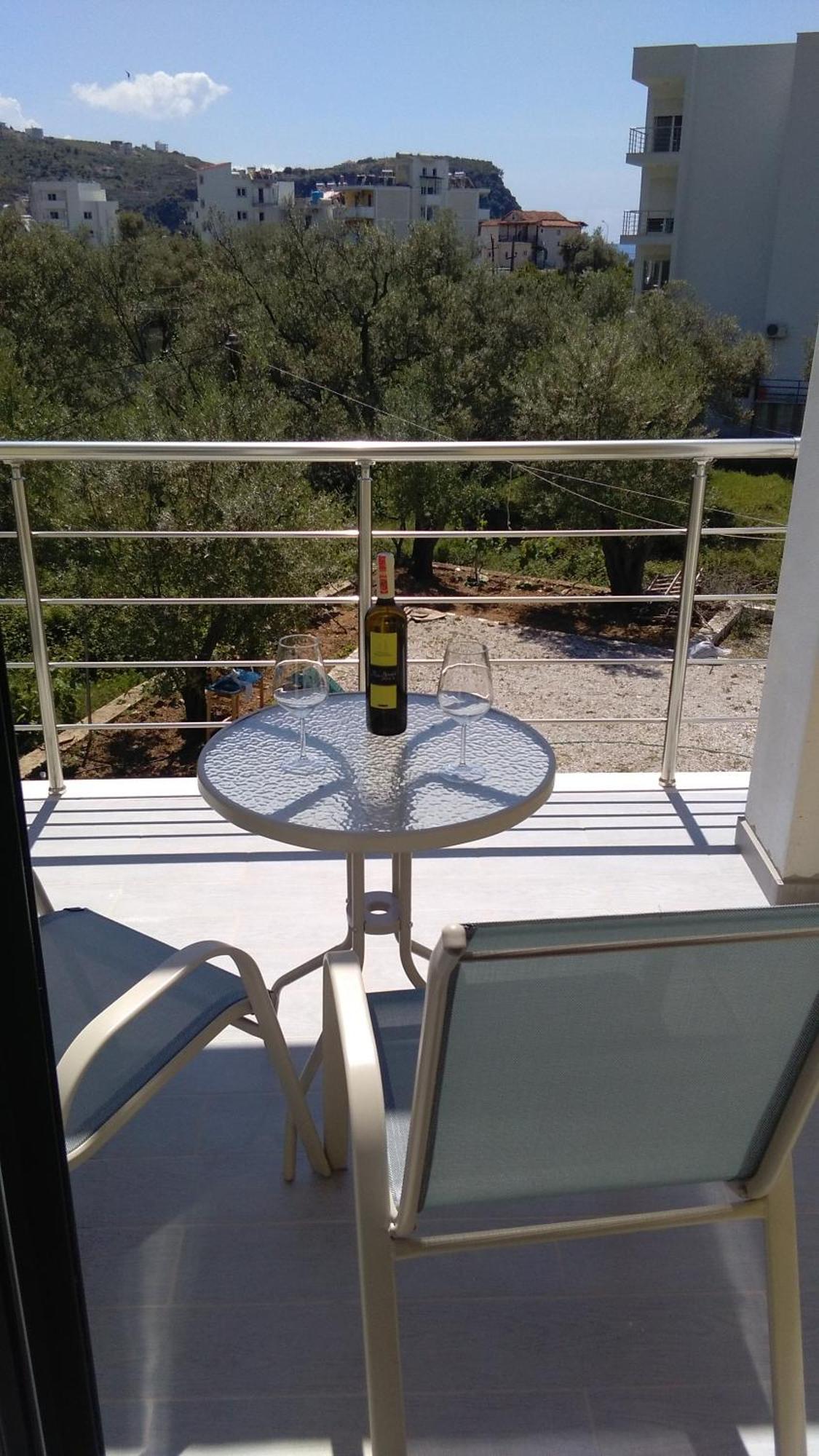 Guest House Solive Himarë Pokoj fotografie