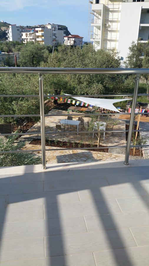 Guest House Solive Himarë Exteriér fotografie