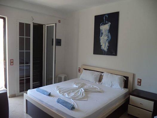 Guest House Solive Himarë Exteriér fotografie